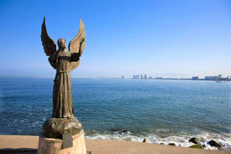 360 Puerto Vallarta City Tour with Lunch - The marina start: where you get your bearings fast
