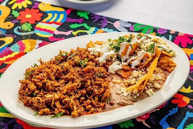 Butterfly Sanctuary, Museum & Lunch with Transport - Traditional Mexican lunch: the break that turns the day social