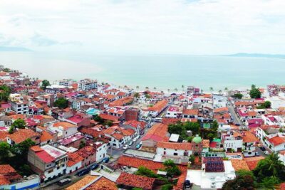 Puerto Vallarta City Tour - The heart of Puerto Vallarta: churches, plazas, and old streets