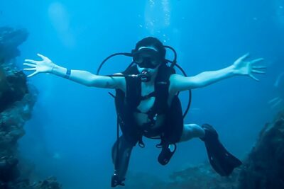 Scuba Diving Marietas Islands - The 7-Person Cap: How Small Groups Change Your Underwater Experience