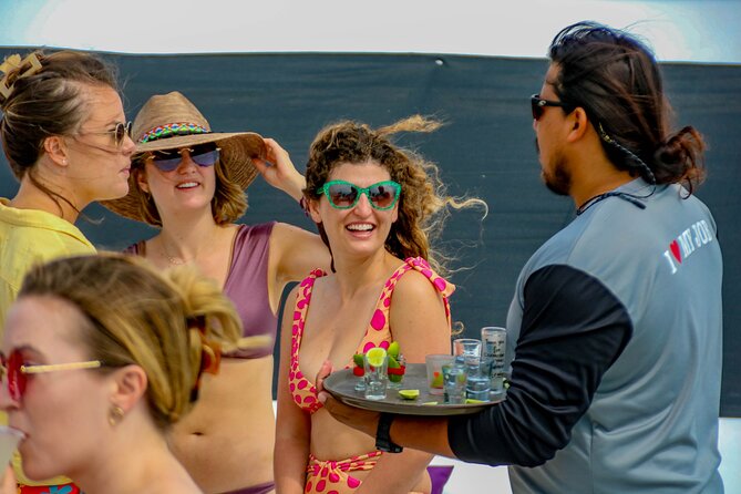 Sunsets and Whales Mega Yachts ALL INCLUSIVE: Puerto Vallarta - Port security, meeting place, and check-in patience in the real world